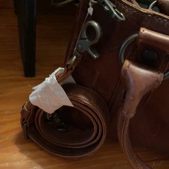 🎉Host Pick X 2🎉Brand New Frye Handbag - Picture 3 of 7